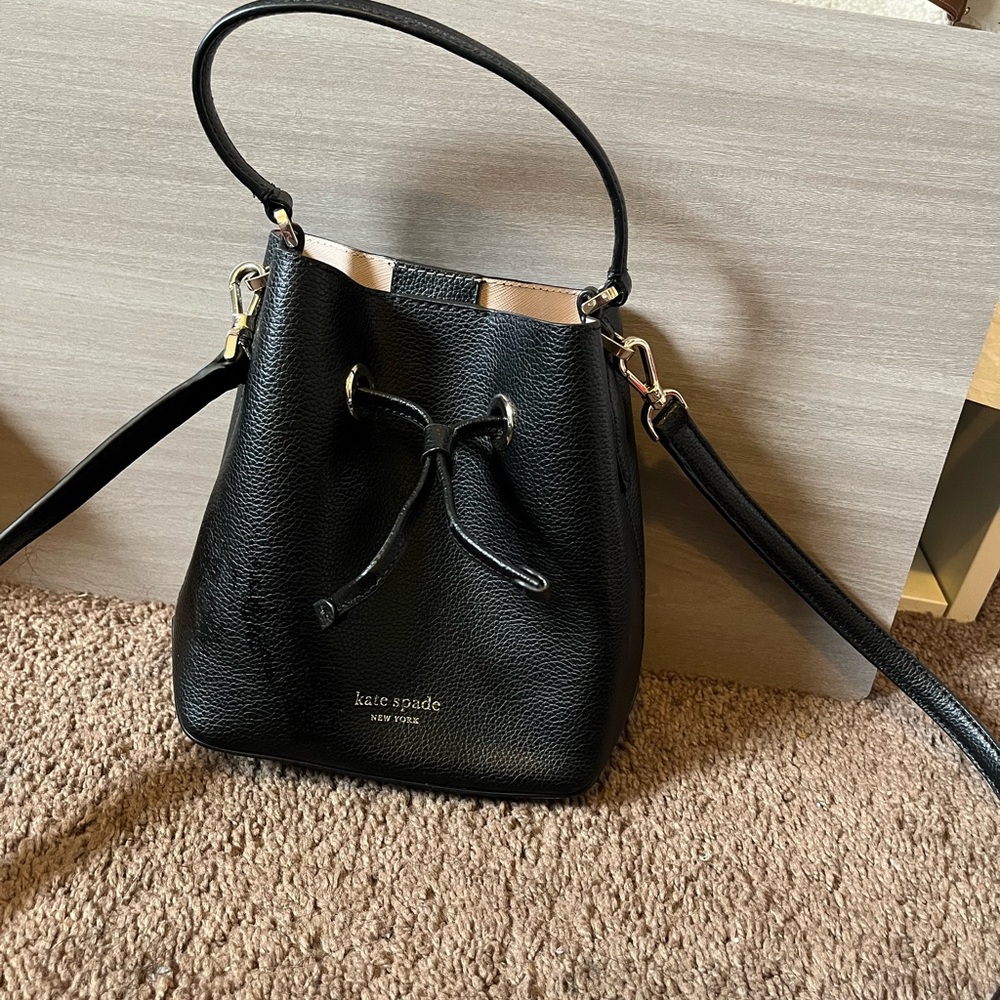 Kate spade bucket bag